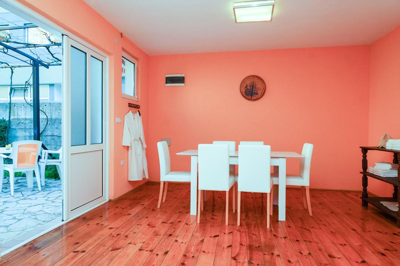 Apartments Apple Cat Montenegro Ko Bijela Exterior foto